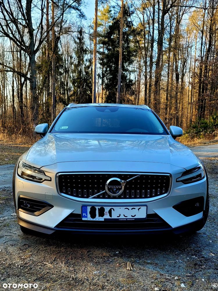 Volvo V60 Cross Country D4 AWD - 1