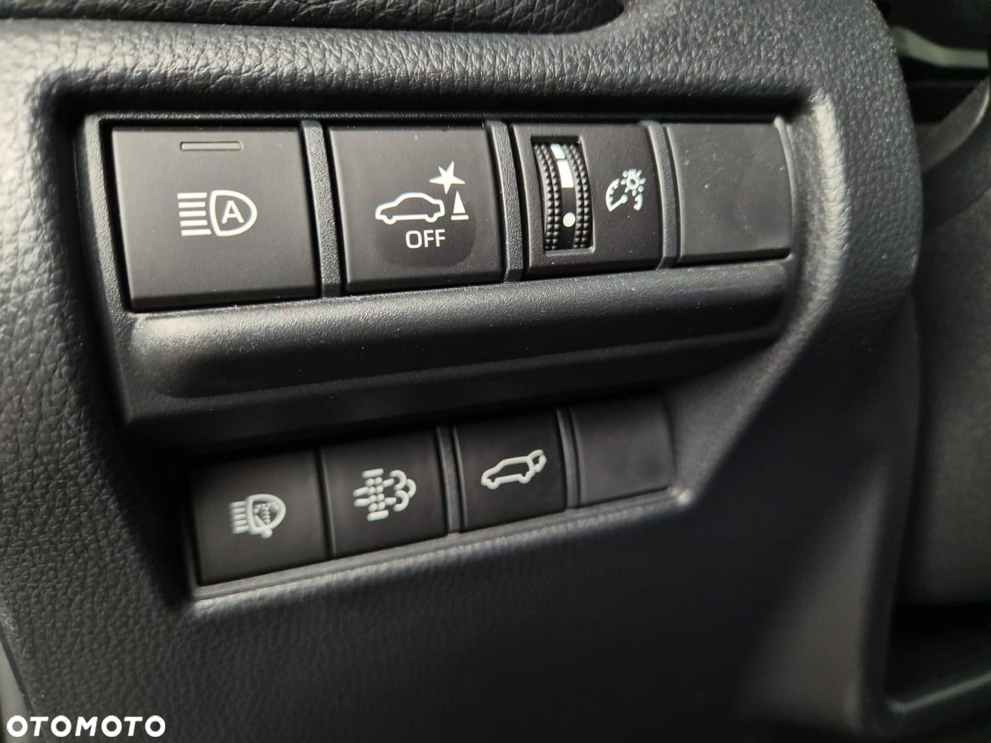Toyota Land Cruiser LC 2.8 D-4D Invincible - 10