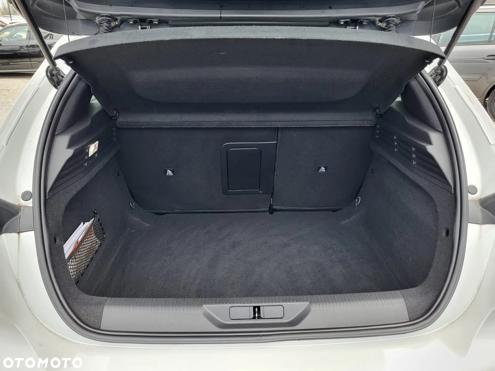 Peugeot 308 130 e-THP Stop & Start Allure - 25