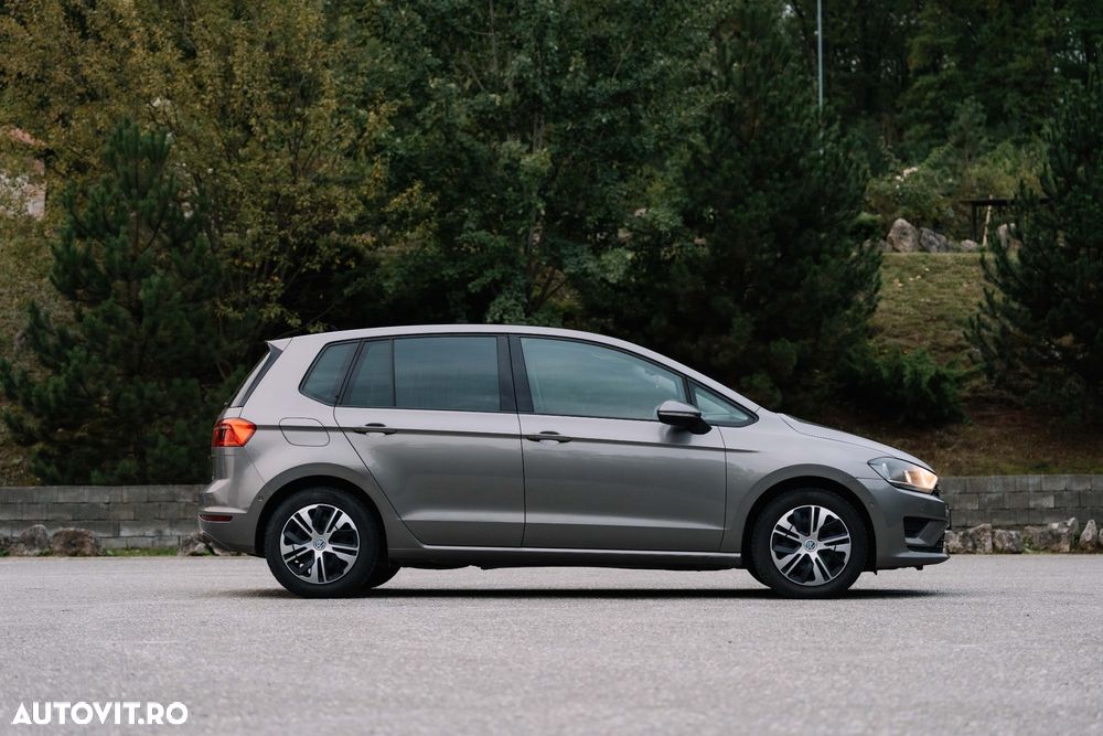Volkswagen Golf 1.6 TDI DSG BMT Comfortline - 12