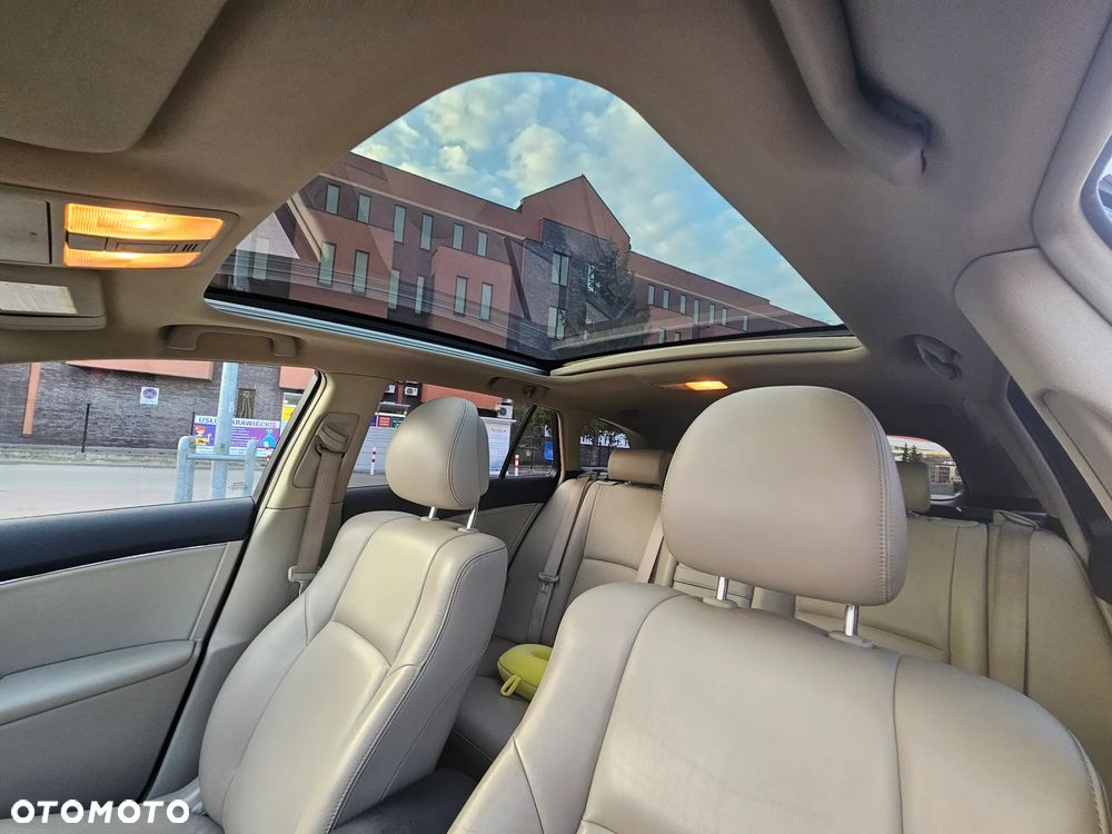 Toyota Avensis 2.2 D-CAT Prestige - 5