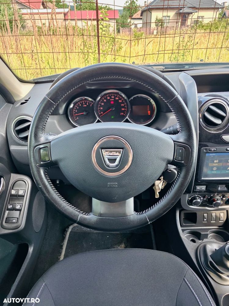 Dacia Duster dCi 110 FAP 4x2 Laureate - 8