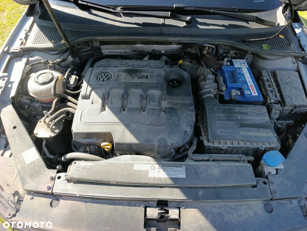 Volkswagen Passat - 22