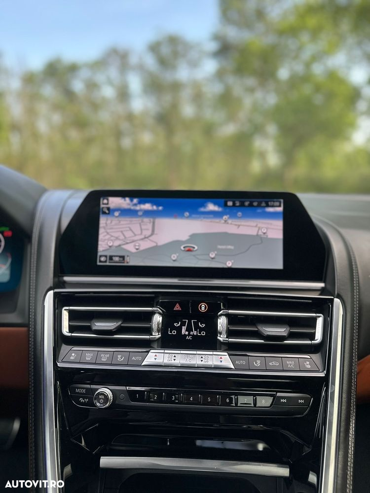 BMW M8 M850i xDrive AT - 17