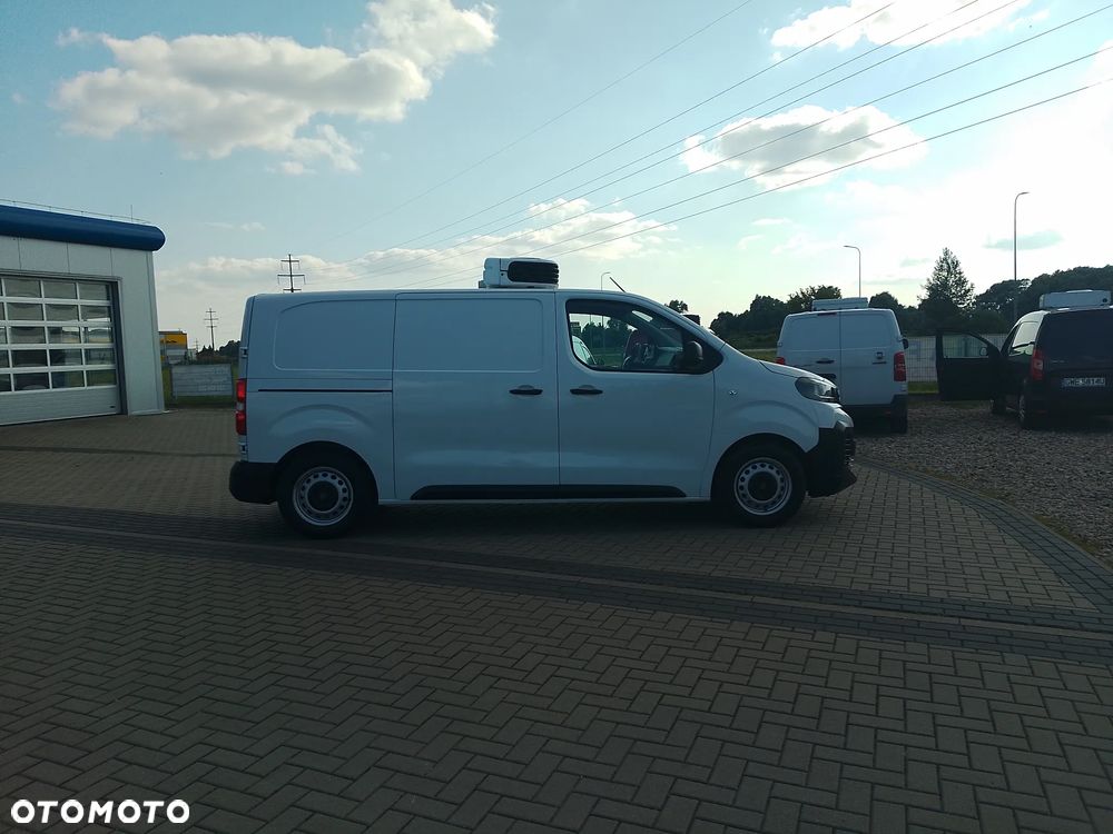Toyota Proace Verso L2 Expert Scudo Jumpy Vivaro Maxi Izoterma Chłodnia Mroźnia minus 20st 220V dwie komory mobilna ściana 3os 2Eupal - 9