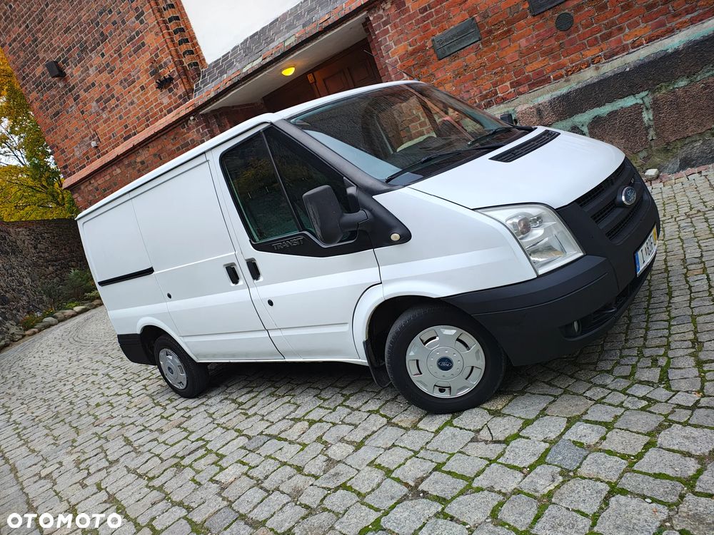 Ford Transit - 24