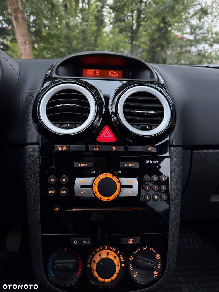 Opel Corsa 1.3 CDTI Cosmo - 3