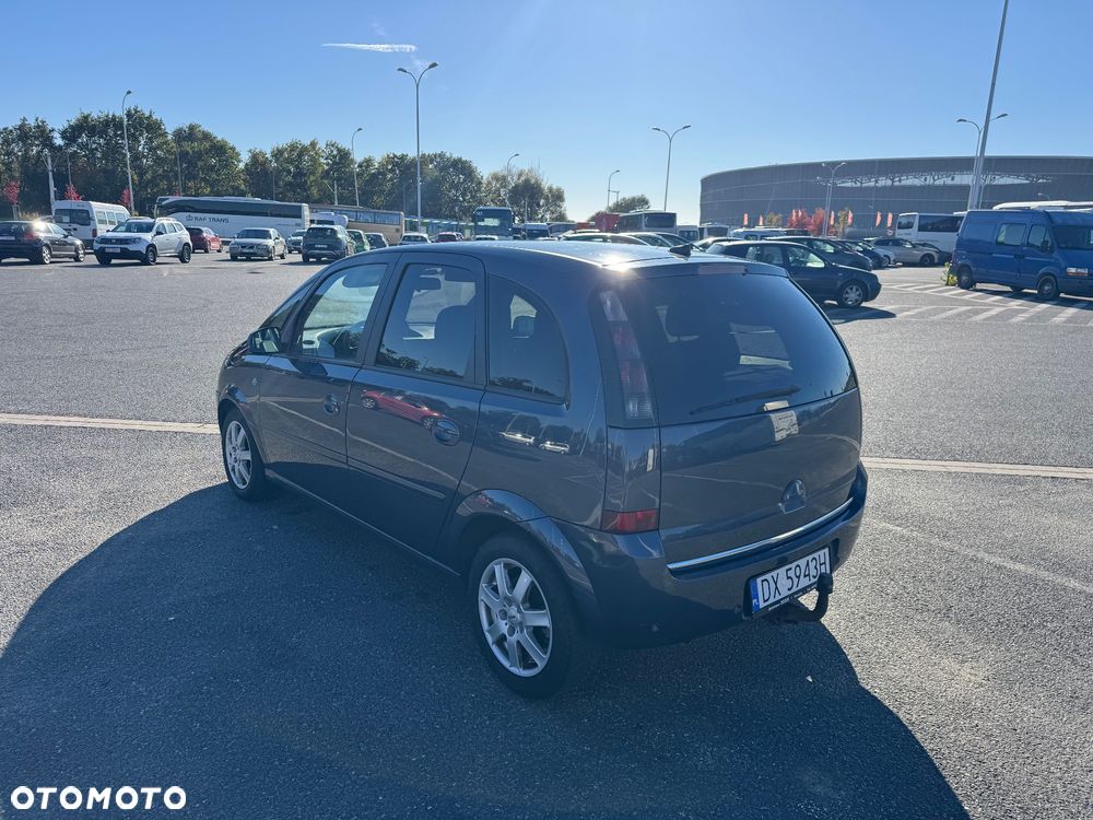 Opel Meriva - 11