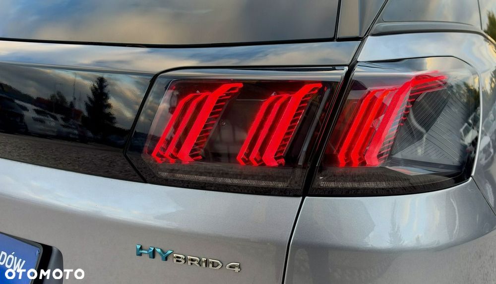 Peugeot 3008 1.6 PureTech Hybrid4 PHEV Allure S&S EAT8 - 19