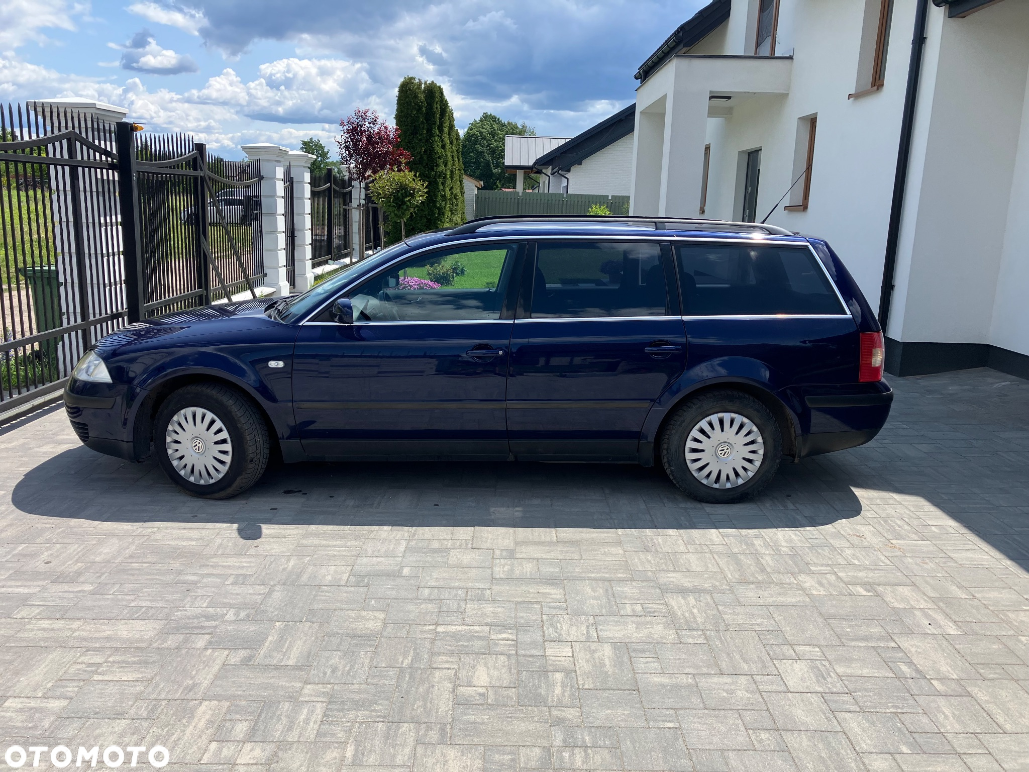 Volkswagen Passat 1.9 TDI Highline - 8