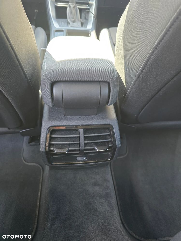 Audi Q3 Sportback - 36