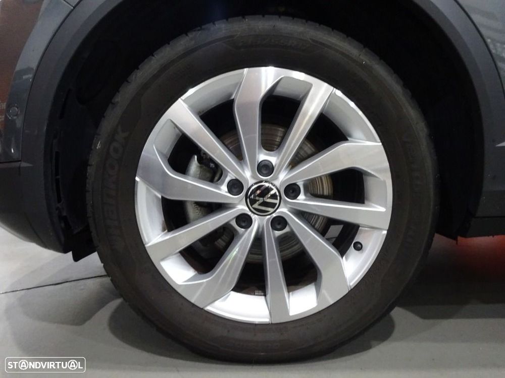 VW T-Roc 1.0 TSI Urban - 36