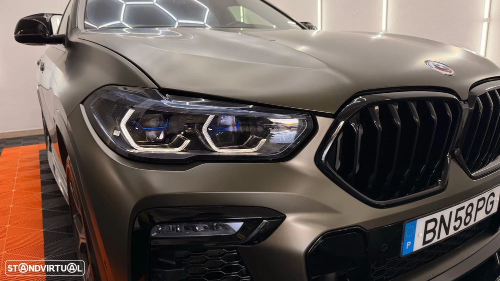 BMW X6 M50i - 6