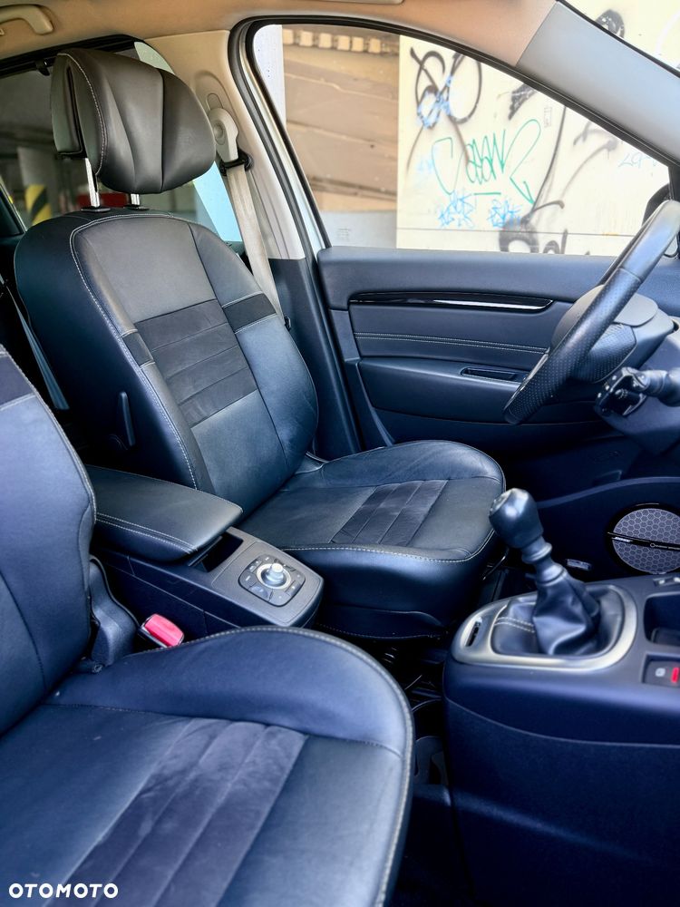 Renault Scenic ENERGY TCe 115 S&S Bose Edition - 23