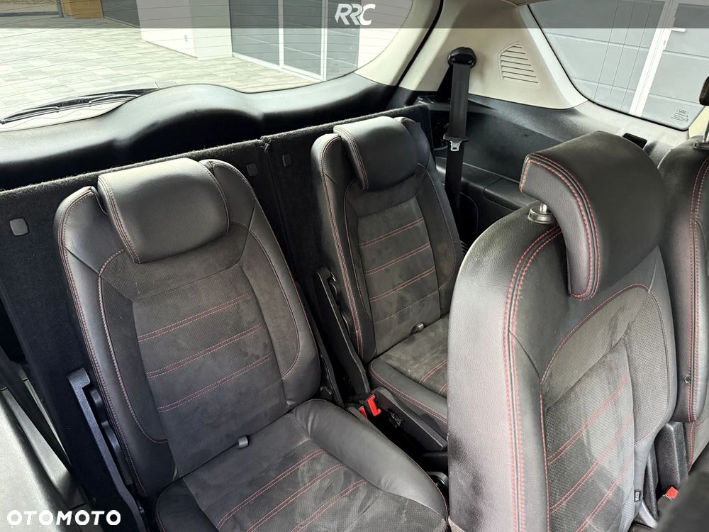 Ford S-Max 2.2 TDCi DPF Titanium - 29
