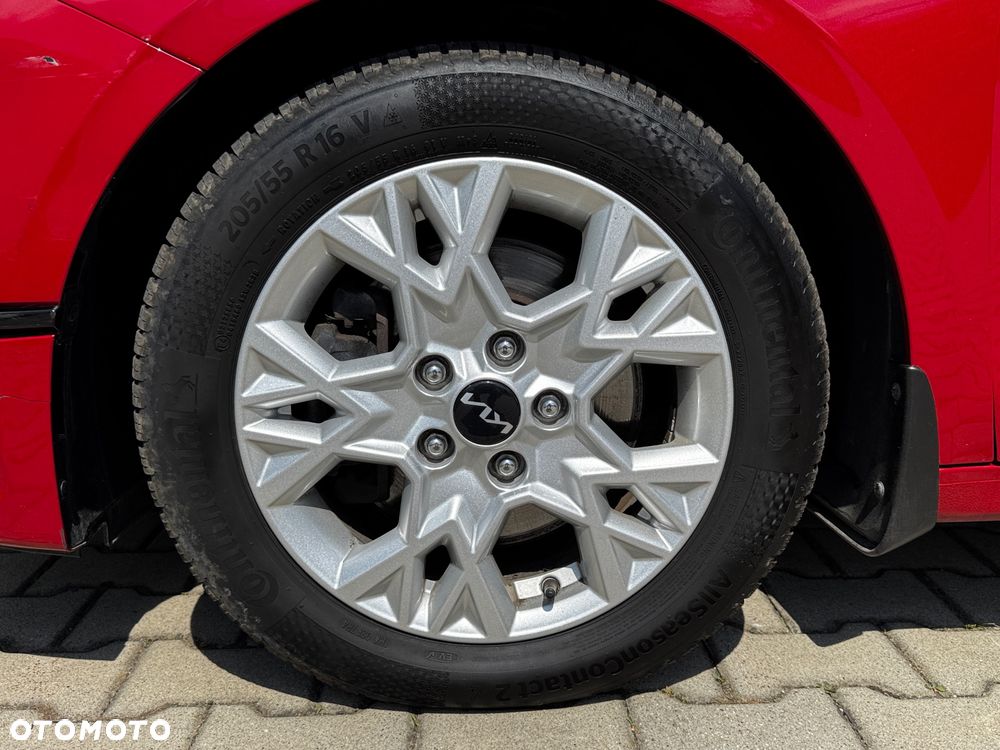 Kia Ceed 1.5 T-GDI Business Line DCT - 12