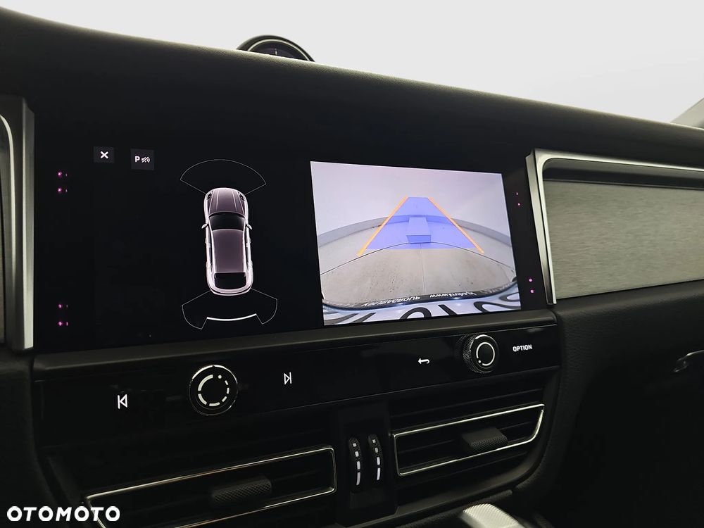 Porsche Macan Standard - 17