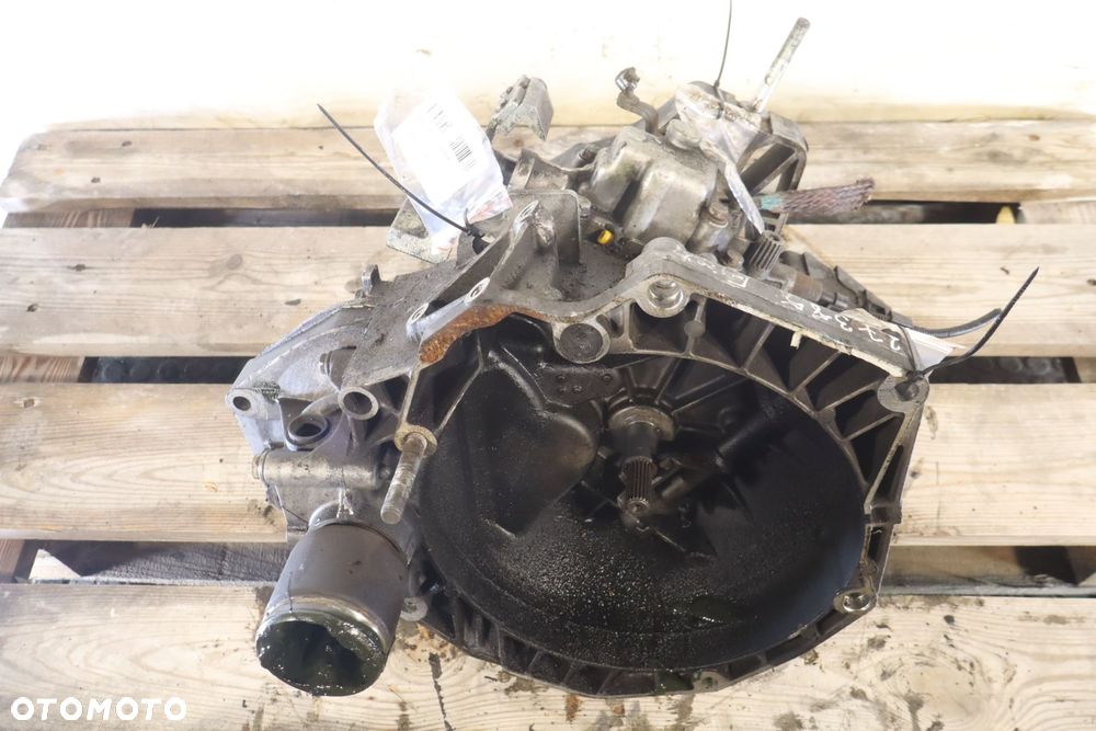 SKRZYNIA BIEGÓW 5 BIEGOWA FIAT 500 1.3MultiJet 55193638 - 5