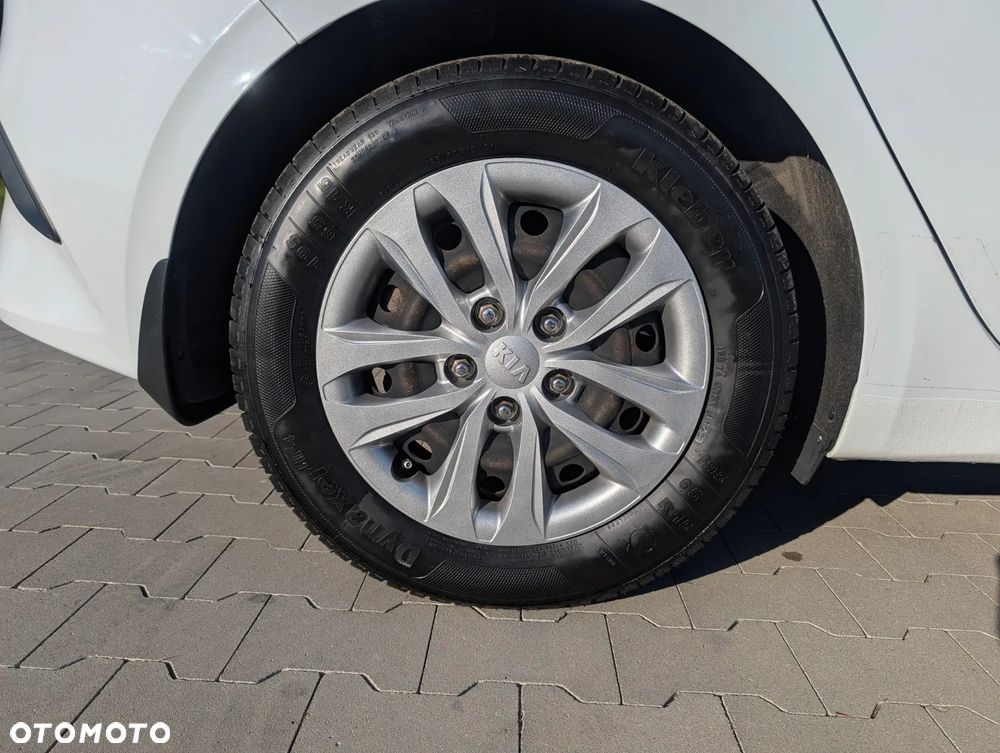 Kia Ceed 1.4 M - 11