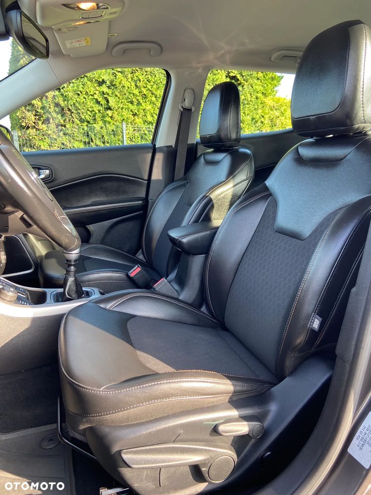 Jeep Compass 2.0 MultiJet Active Drive Longitude - 24