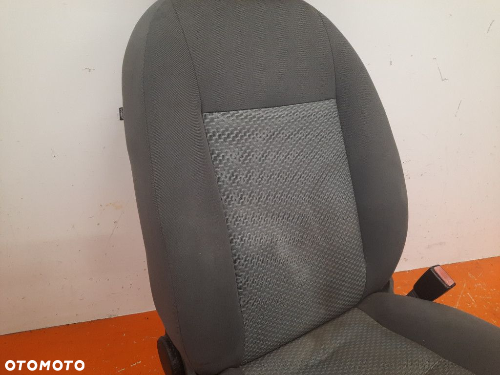 FORD FOCUS MK2 1.6 TDCI 04-08 FOTEL PASAŻERA - 3