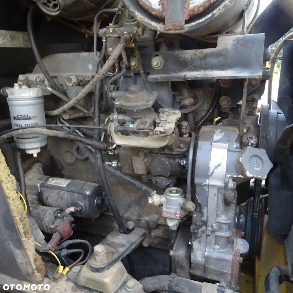 New Holland LM 425 - 8