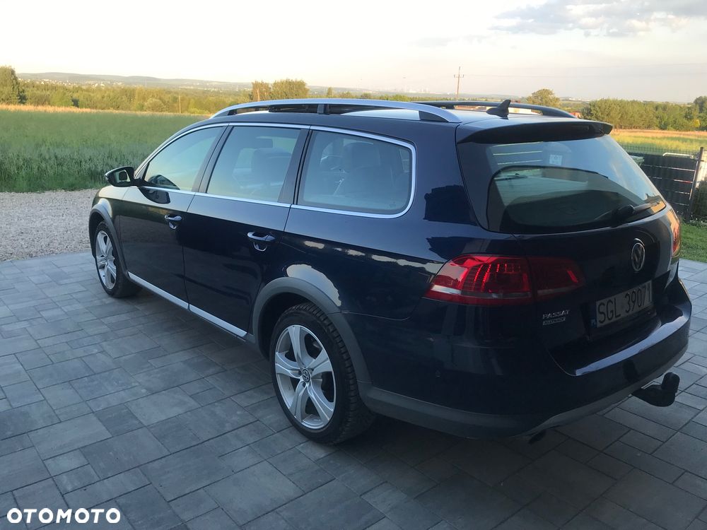 Volkswagen Passat 2.0 TDI Comfortline DSG - 6