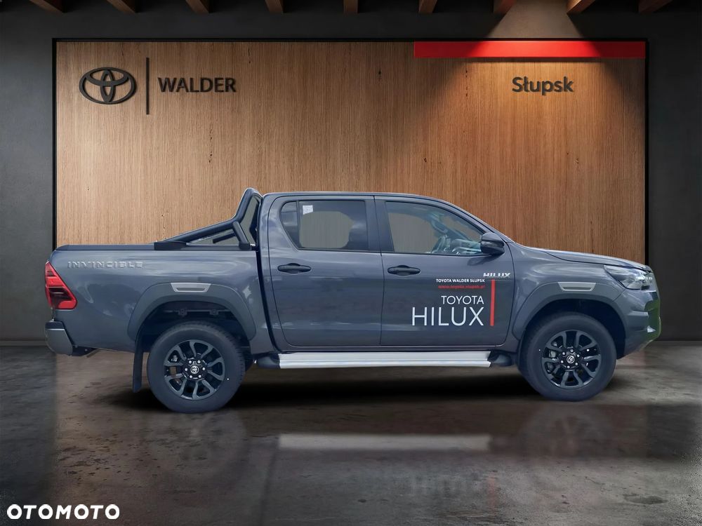 Toyota Hilux 2.8 D-4D mHEV Double Cab Invincible 4x4 - 6