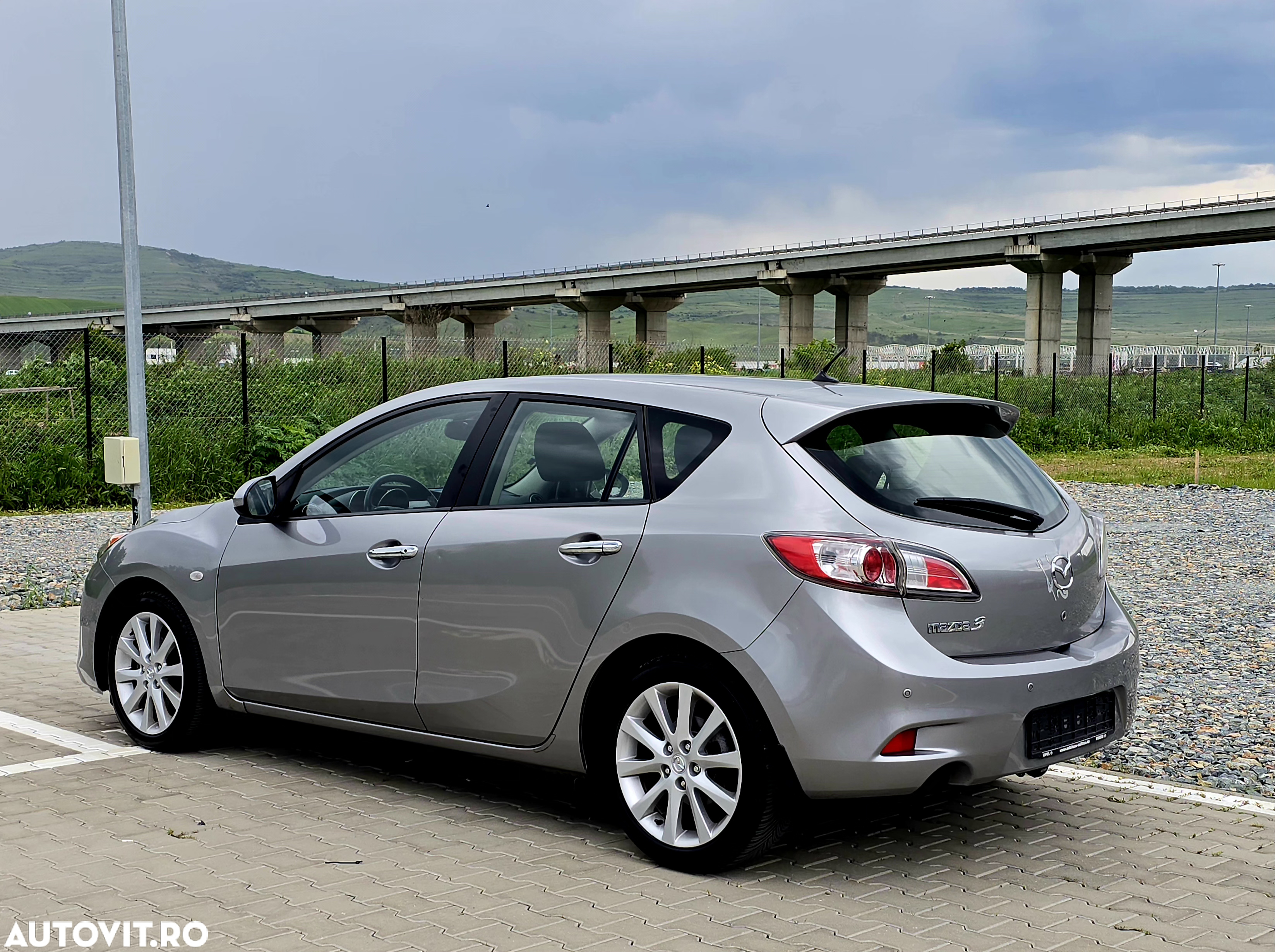Mazda 3 - 13