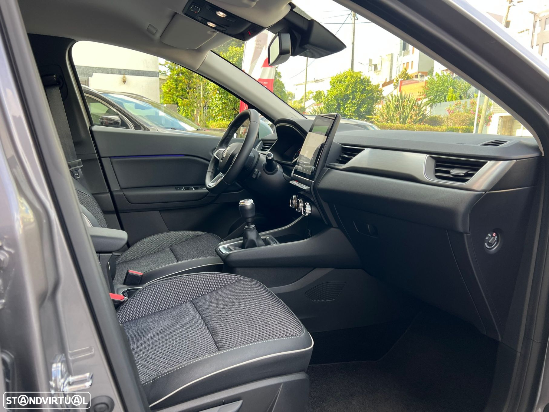 Renault Captur 1.0 TCe Intens - 19