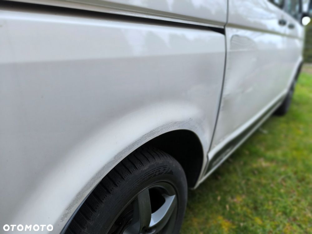 Volkswagen Multivan - 25