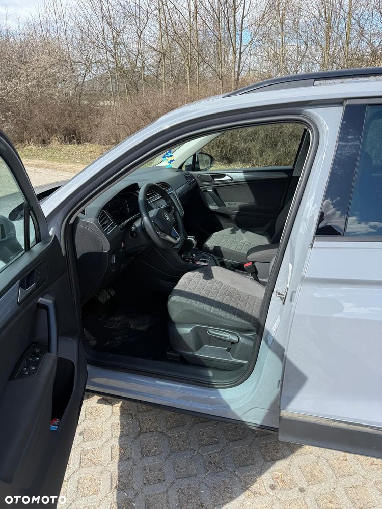 Volkswagen Tiguan 2.0 TDI SCR DSG ACTIVE - 11