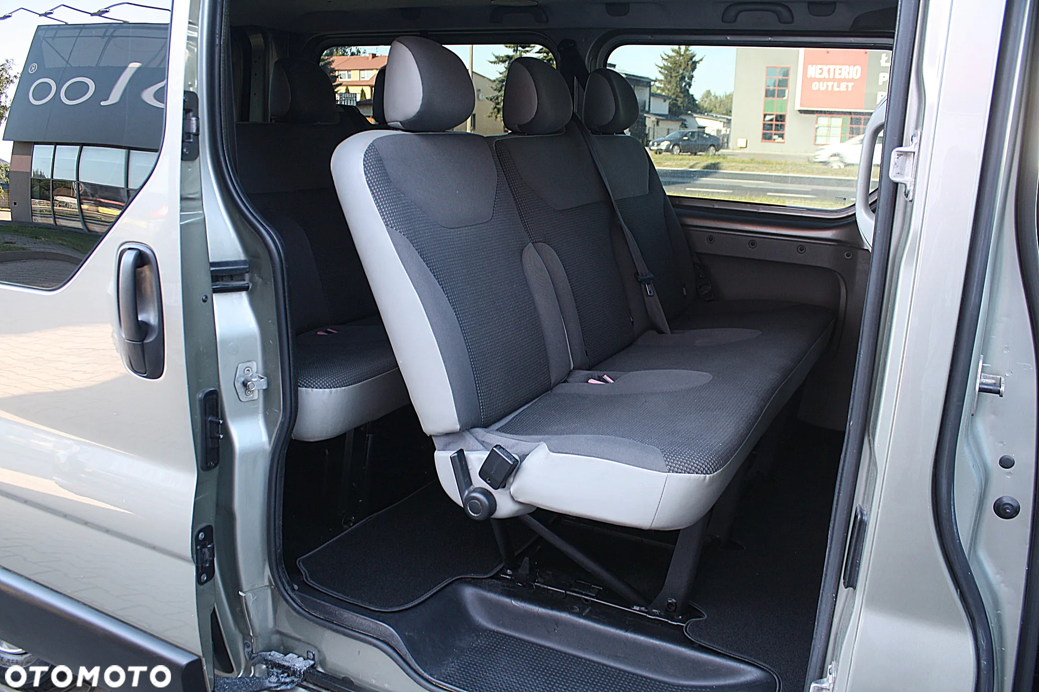 Opel Vivaro - 7