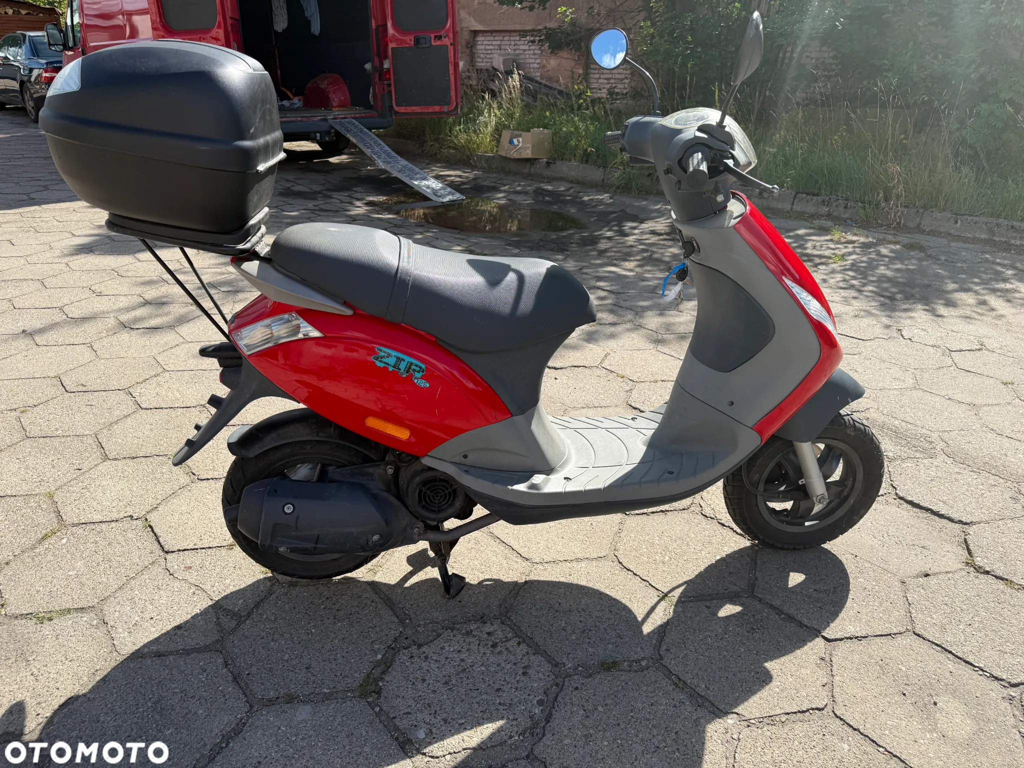 Piaggio ZIP - 11