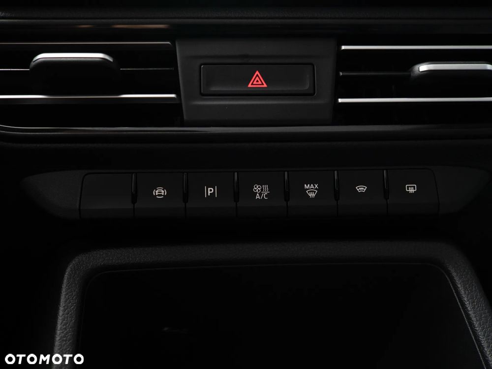 Ford Tourneo Connect - 23