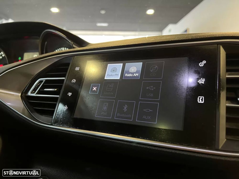 Peugeot 308 SW 1.6 BlueHDi Allure - 29