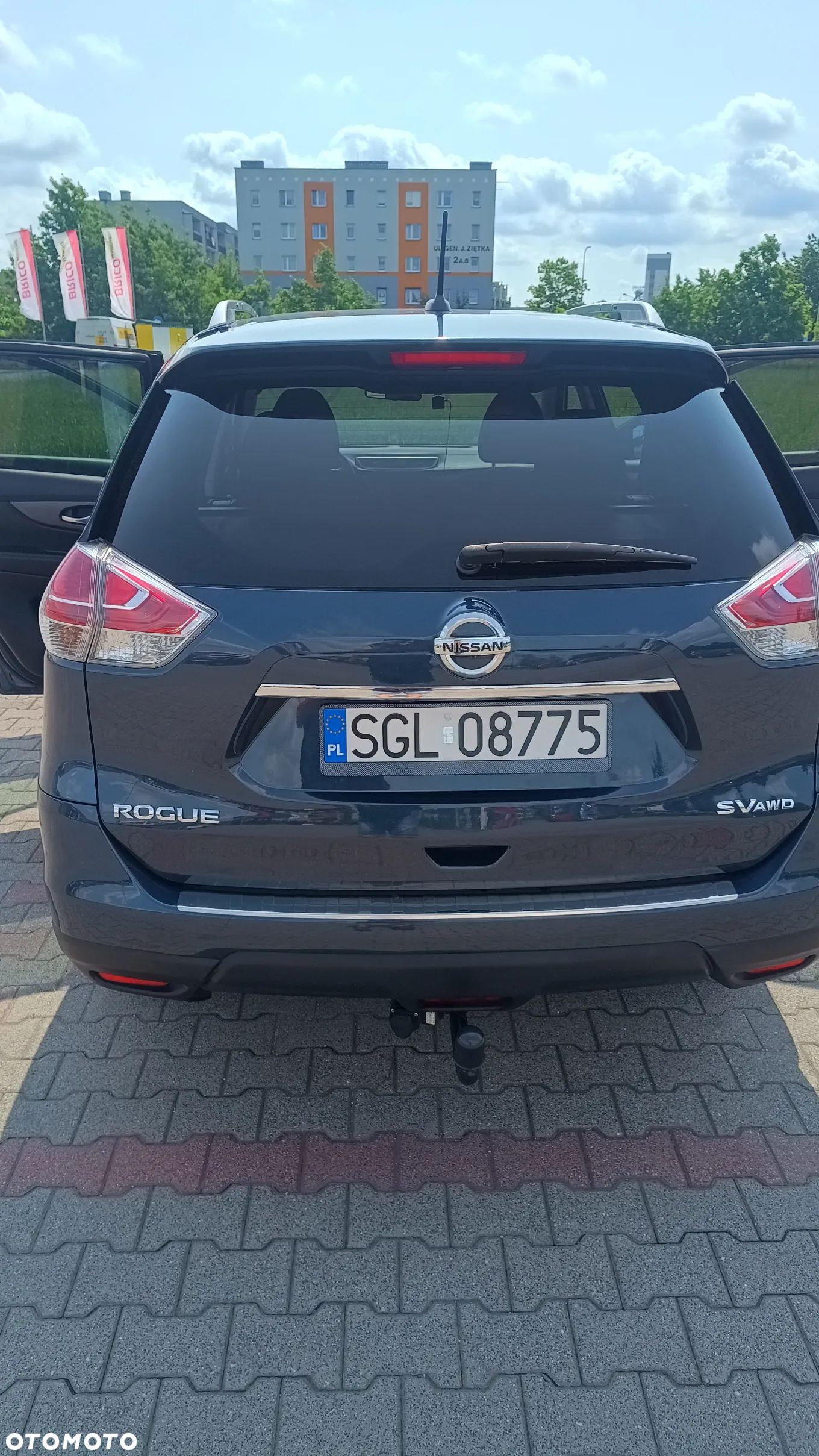 Nissan Rogue - 9