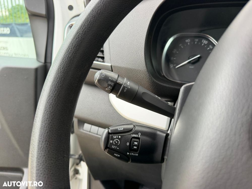 Opel Vivaro 1.5 CDTI 120CP Combi L2H1 (L) Standard - 23