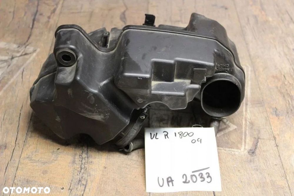 AIRBOX OBUDOWA VLR1800 BOULEVARD INTRUDER - 1