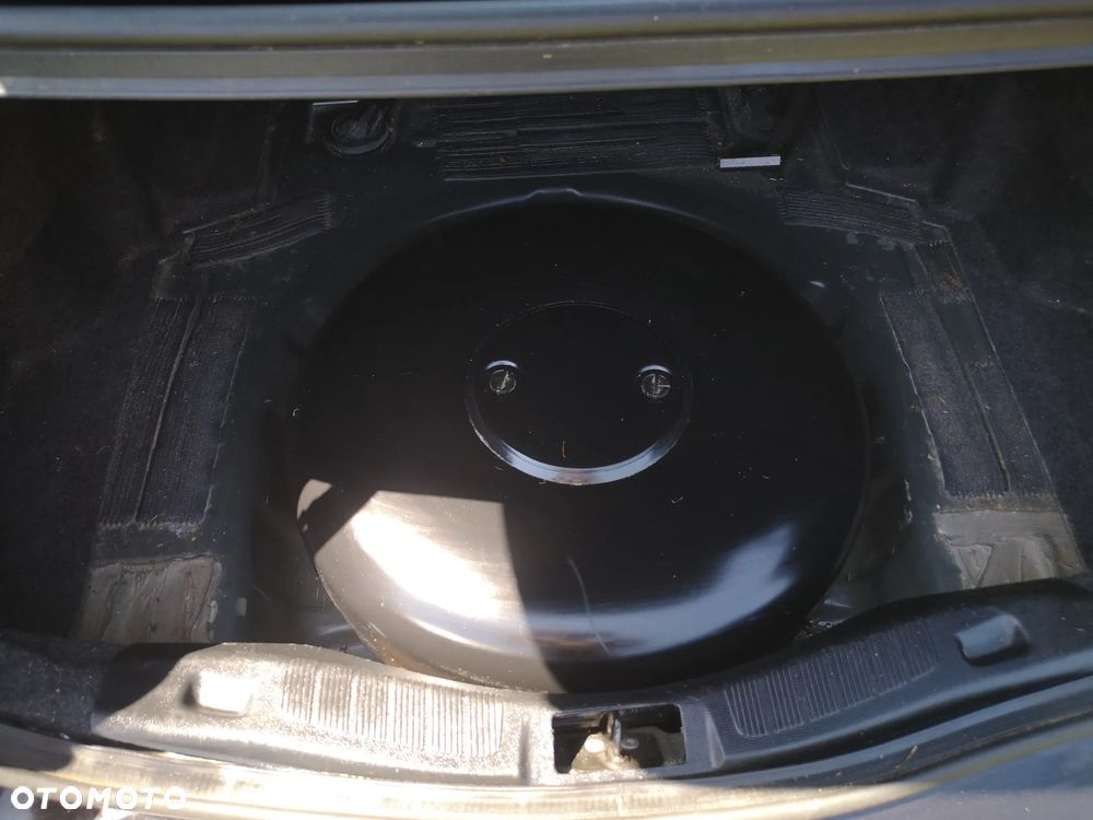 Ford Fusion - 28