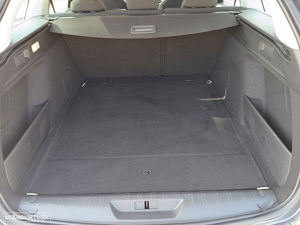 Peugeot 308 SW - 20