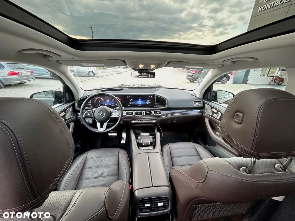 Mercedes-Benz GLS - 17