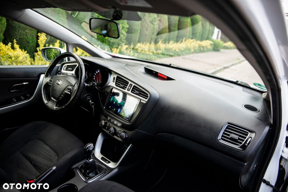 Kia Ceed 1.4 CVVT Vision - 39