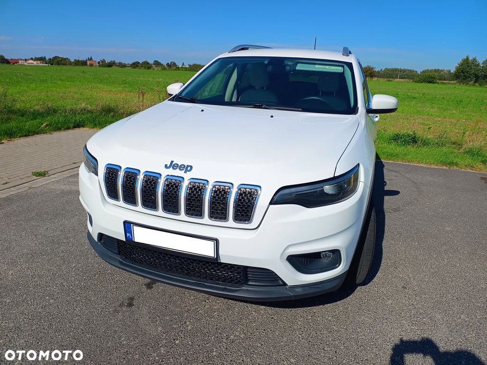 Jeep Cherokee - 4