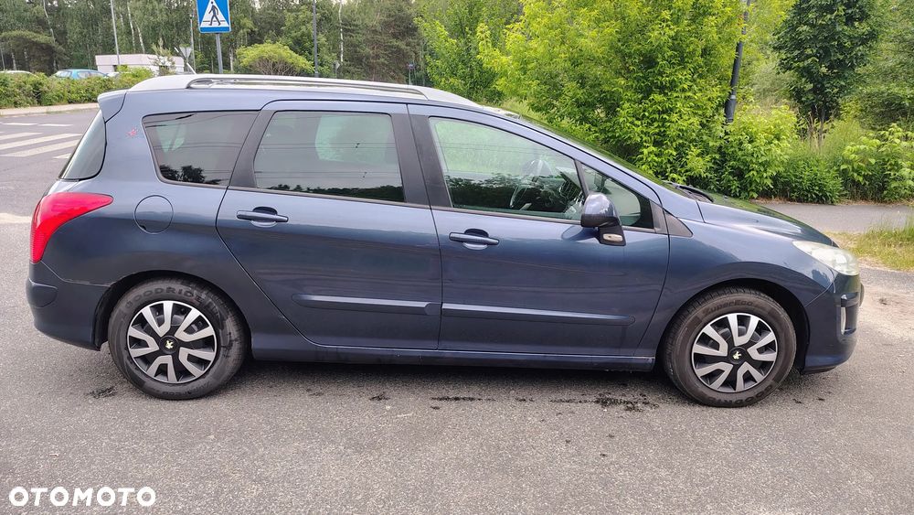Peugeot 308 120 VTi Family - 8