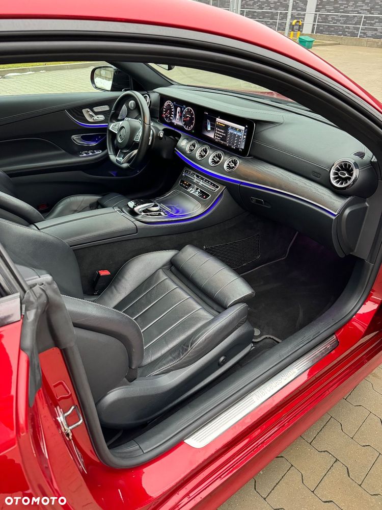 Mercedes-Benz Klasa E 200 Coupe 9G-TRONIC - 16