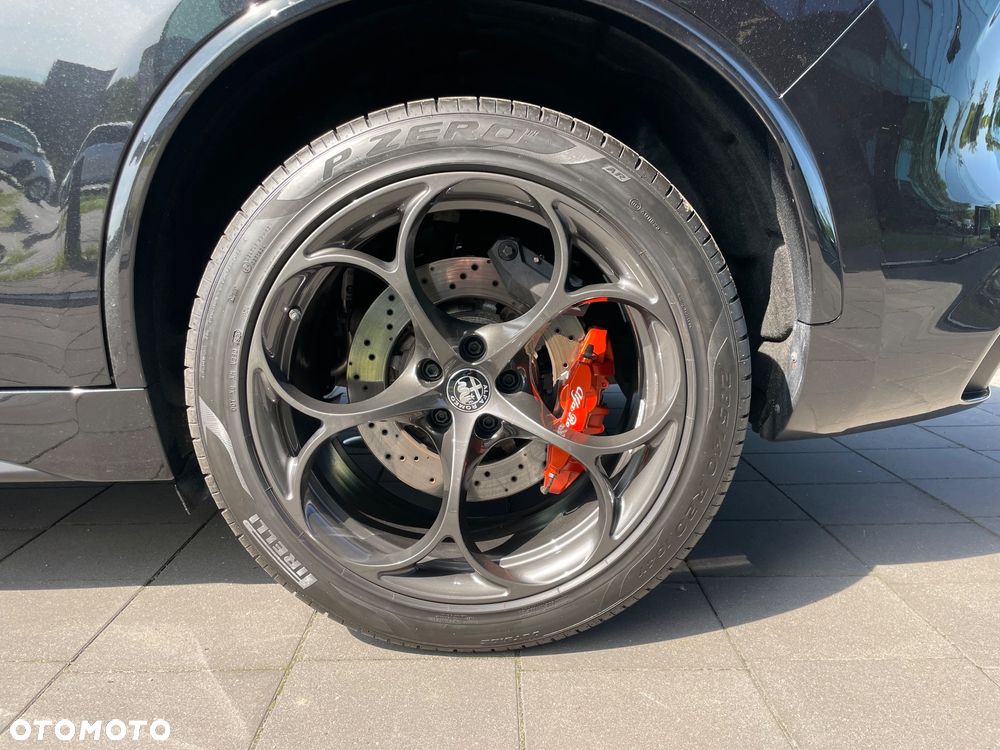 Alfa Romeo Stelvio V6 2.9 Bi-Turbo AT8-Q4 Quadrifoglio - 30