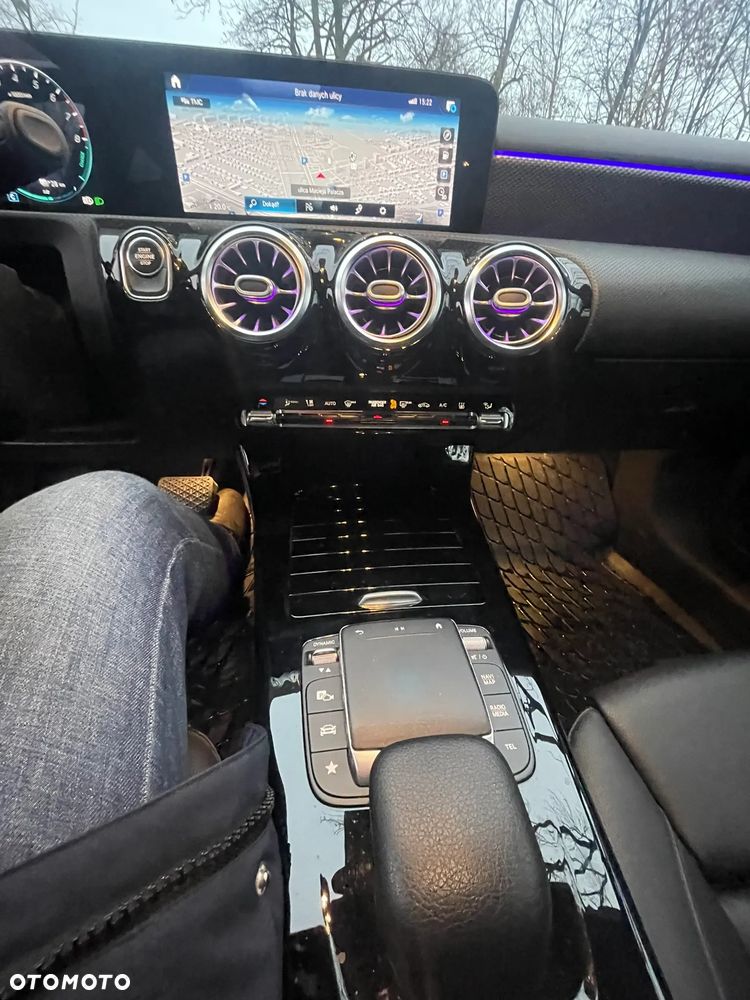 Mercedes-Benz Klasa A 250 E Progressive 8G-DCT - 6