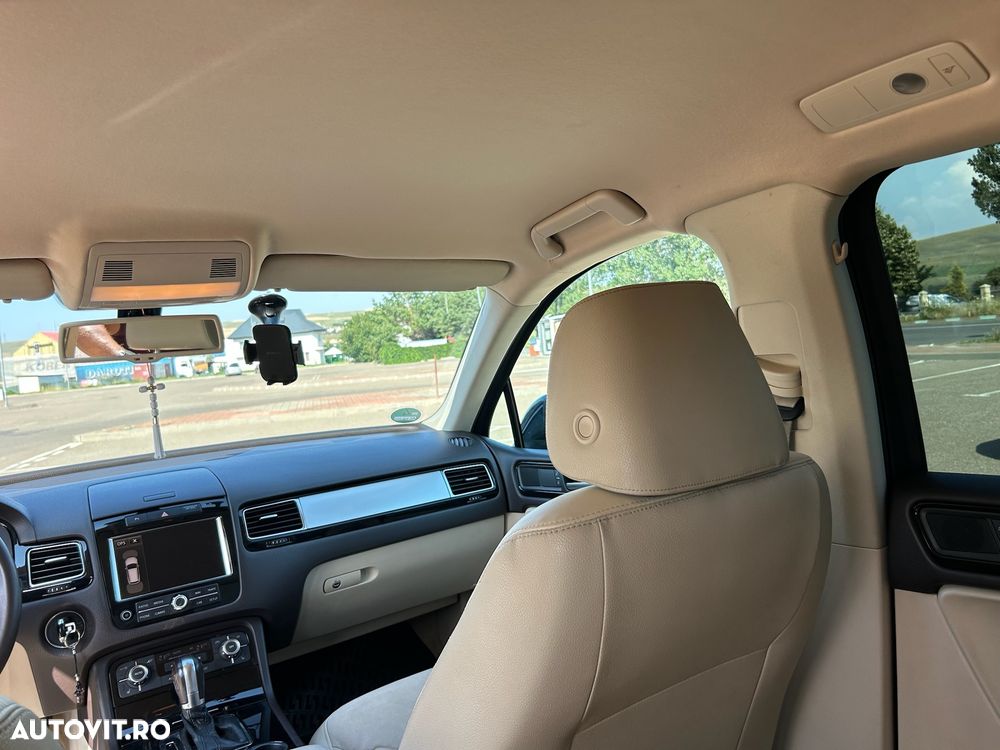 Volkswagen Touareg - 8