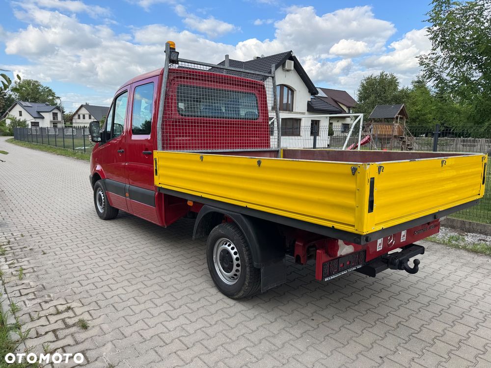 Mercedes-Benz Sprinter - 4